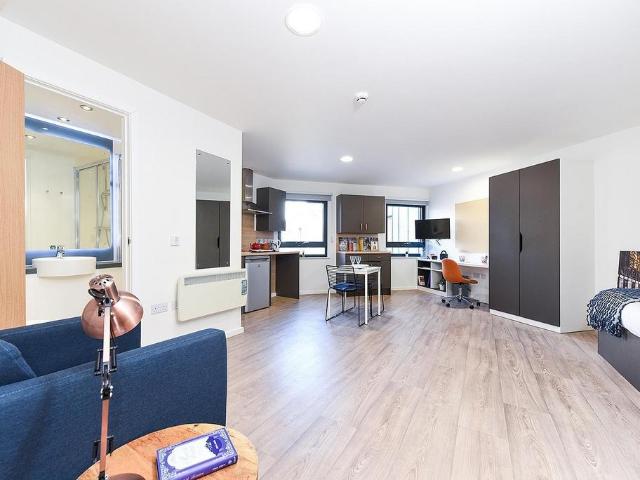 Apartment for rent in Northgate Village, Two Mills