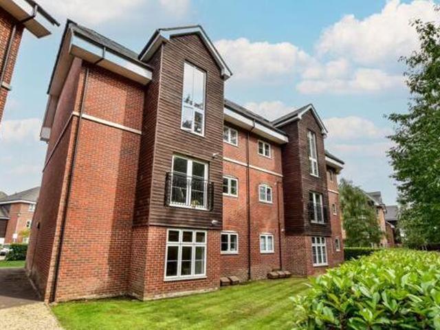 House for sale in North Watford, Hertfordshire