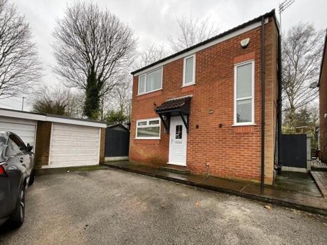 House for sale in Halton