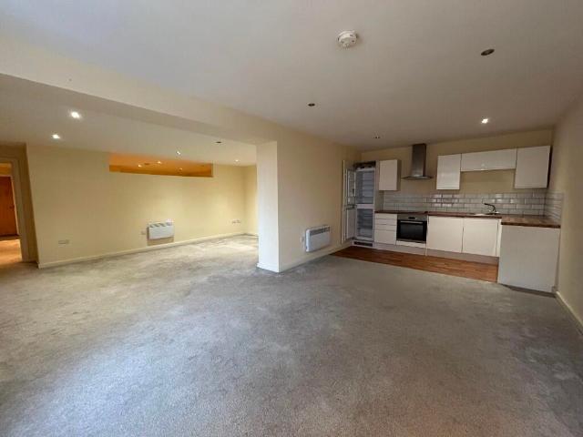 Apartment for rent in Caldermill, East Midlands