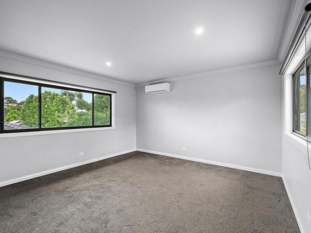 House for rent in Mooroolbark, Melbourne