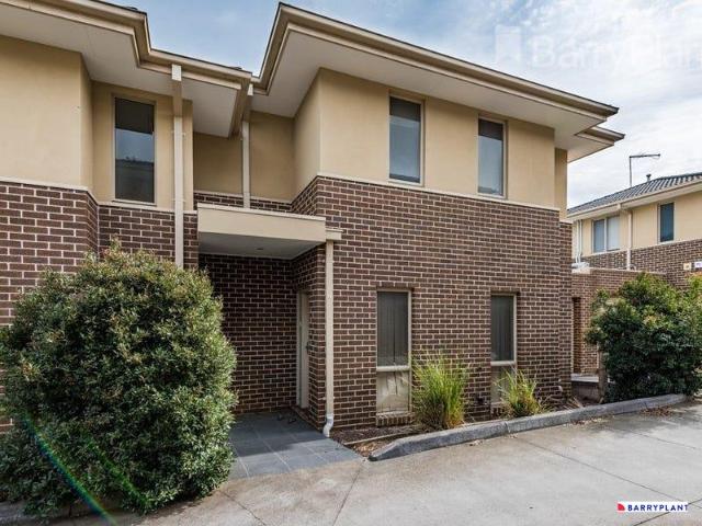 Townhouse for rent in Camerons Creek, Victoria