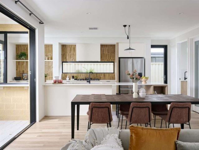 Cottage for sale in Sinagra, Western Australia