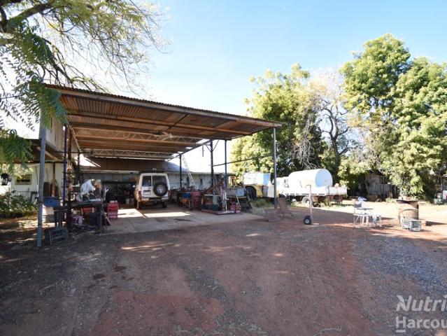 Warehouse for sale in Elliott, Northern Territory