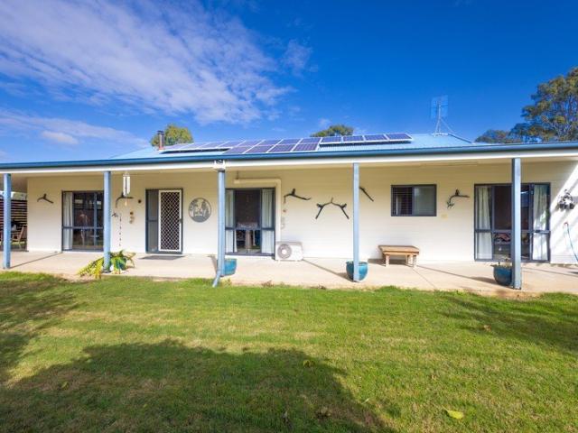 Cottage for sale in Taromeo, Queensland