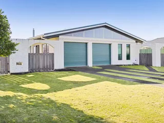 House for sale in Pembroke, Taranaki