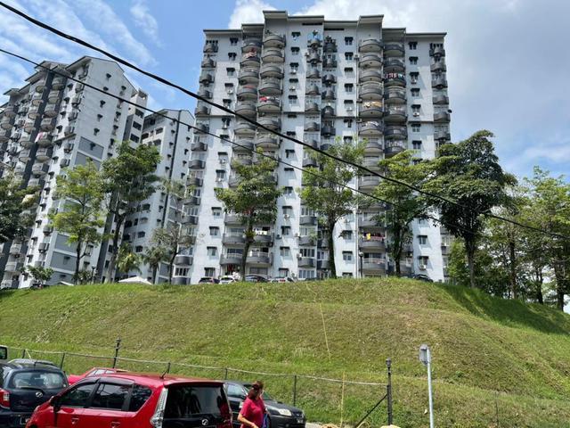 Apartment for rent in Bandar Sri Damansara, Petaling Jaya