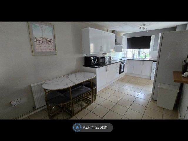 Room for rent in Coleshill, West Midlands