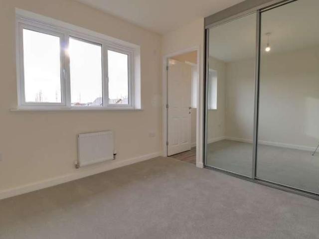 House for rent in Leighton