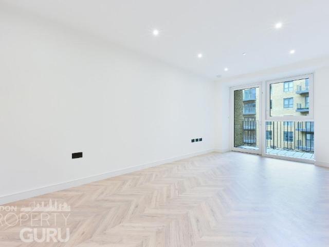 Apartment for rent in Norbiton, Greater London