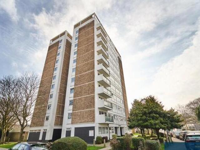 House for sale in Greater London