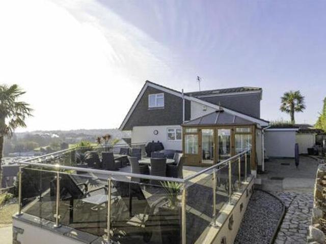 House for sale in Goodrington, Livermead