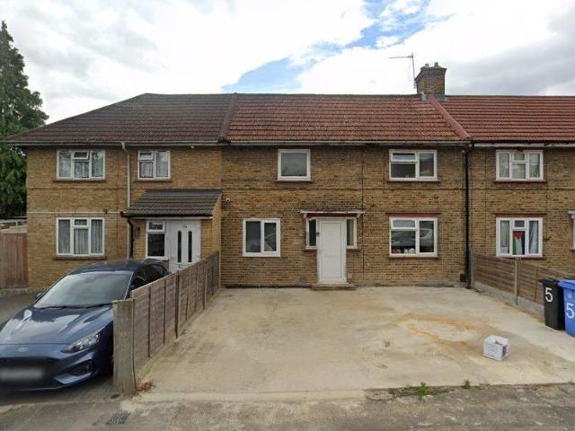 Studio for rent in Hayes, Greater London