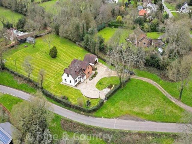 House for sale in Lyons, Greater London
