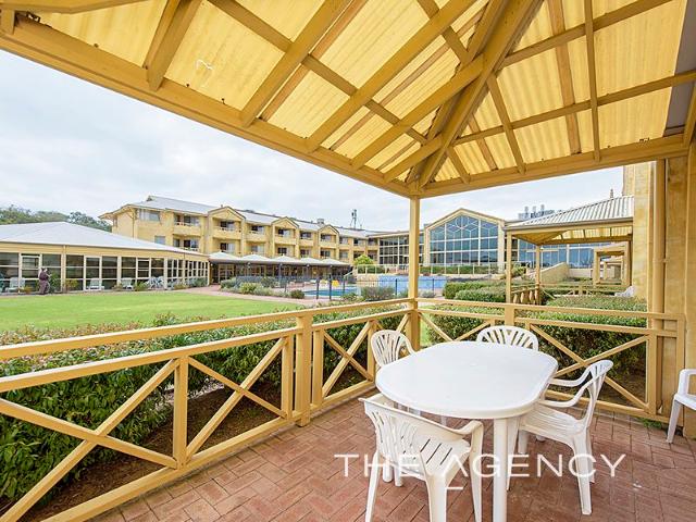 Apartment for sale in Broadwater, Western Australia