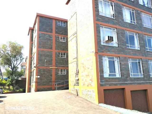 Apartment for rent in Berea, Durban