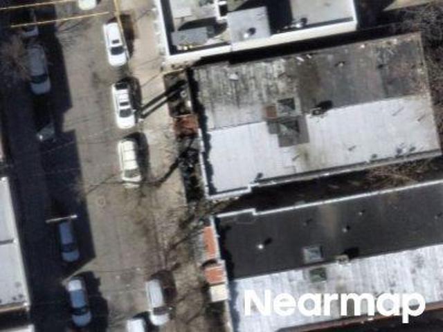 House for sale in The Bronx, Arverne