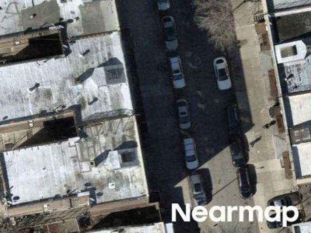 House for sale in The Bronx, Arverne