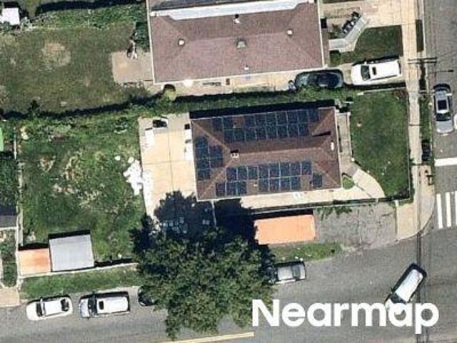 House for sale in Staten Island, New York