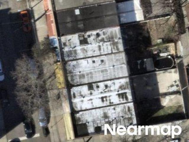House for sale in The Bronx, Arverne