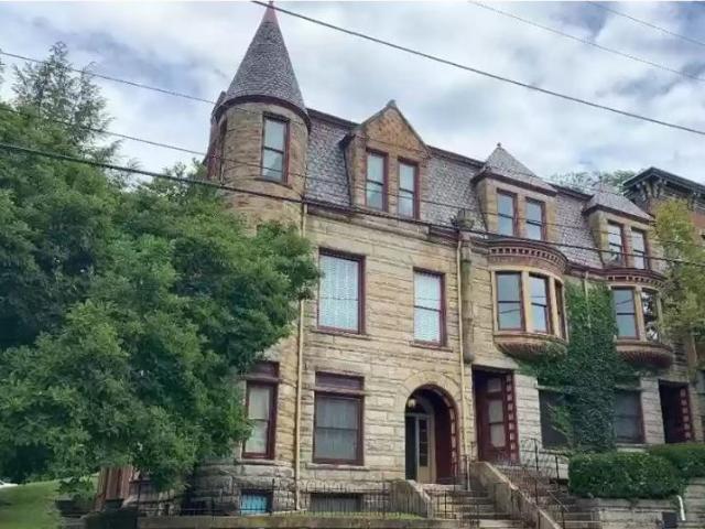 Room for rent in Wheeling, West Virginia