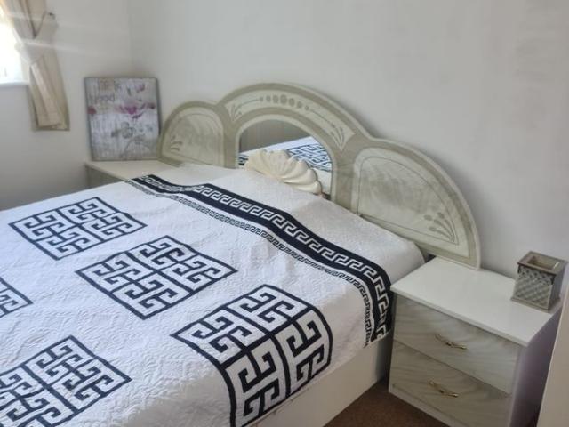 Room for rent in Holbrooks, West Midlands