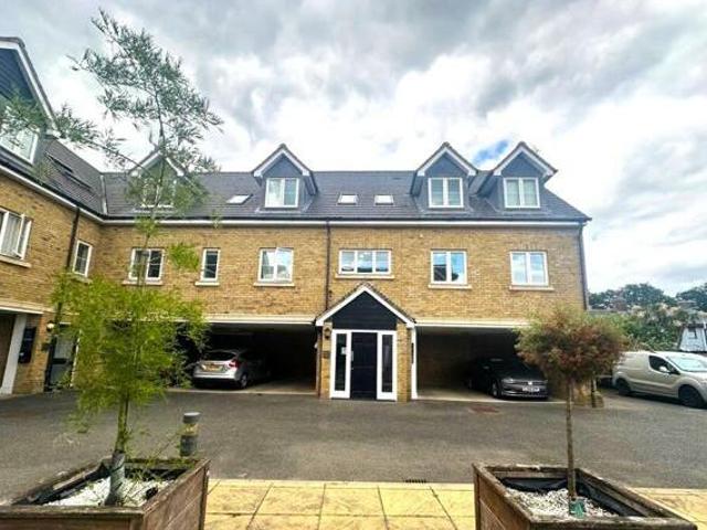 House for sale in Fordham Heath