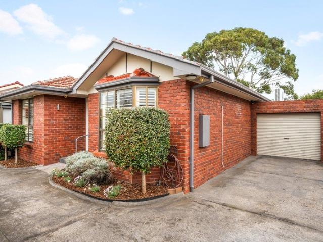 Villa for rent in Essendon, Melbourne
