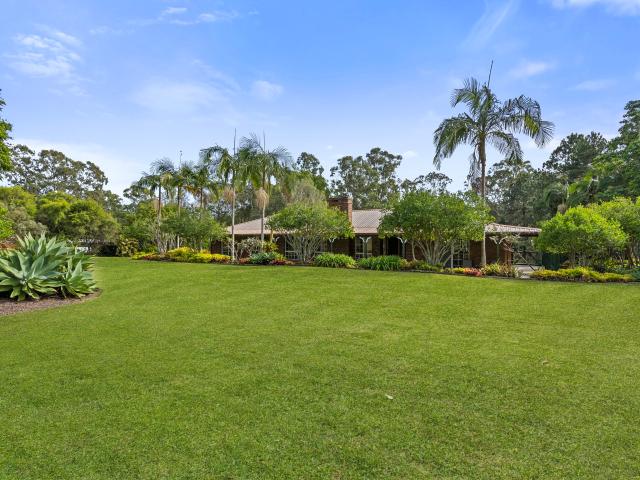 Cottage for sale in Bannockburn, Greater Brisbane