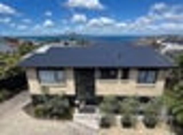 House for sale in Castor Bay, Devonport-Takapuna