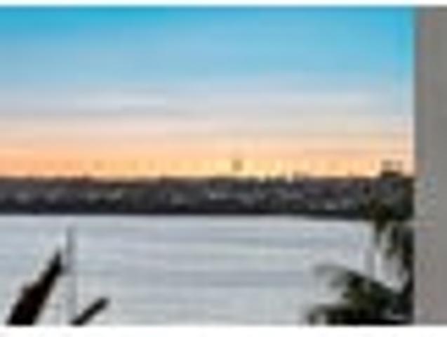 Apartment for sale in Eastern Beach, Howick