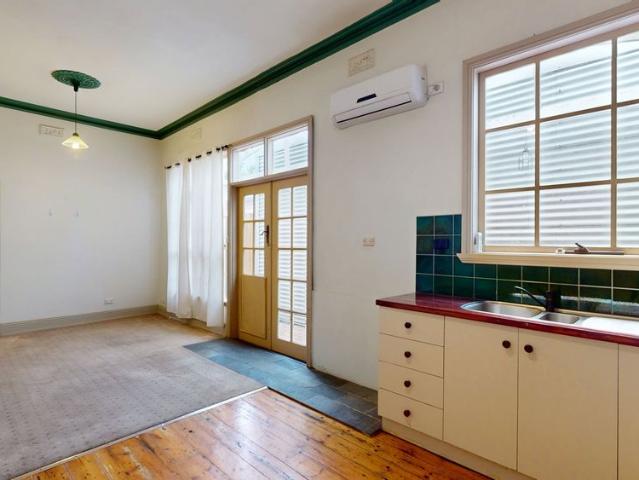 House for rent in Kensington, Melbourne