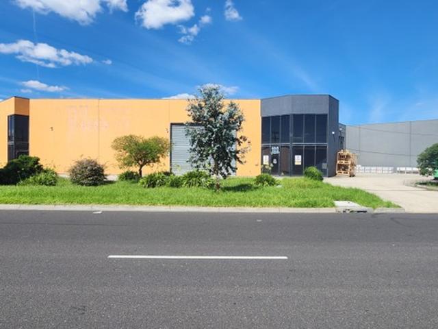 Warehouse for rent in Camerons Creek, Victoria