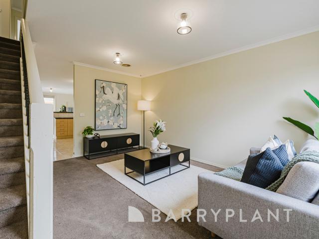 Townhouse for sale in Camerons Creek, Victoria