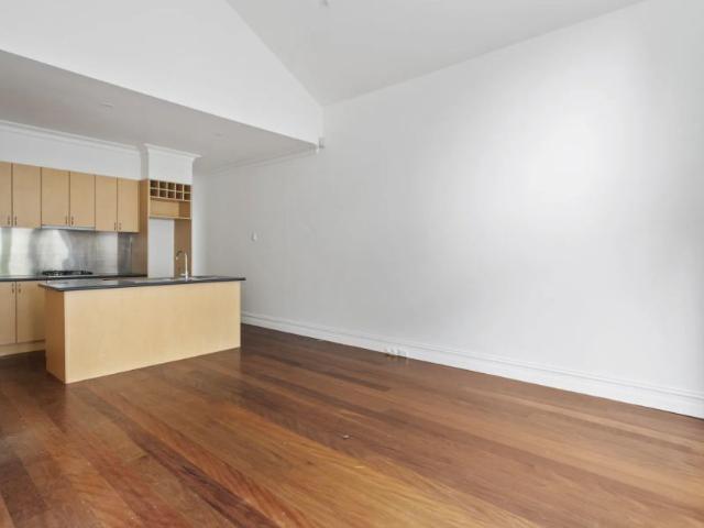 House for rent in Albert Park, Melbourne