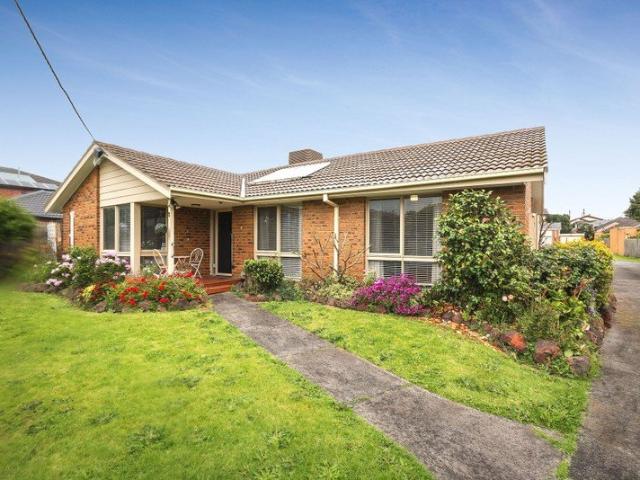 Villa for sale in Carrum, Melbourne