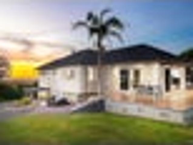 House for sale in Awhitu