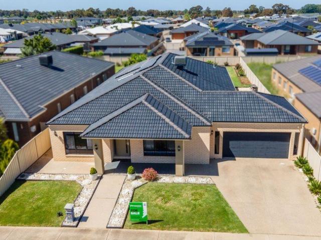 House for sale in Kialla Lakes Estate, Kialla