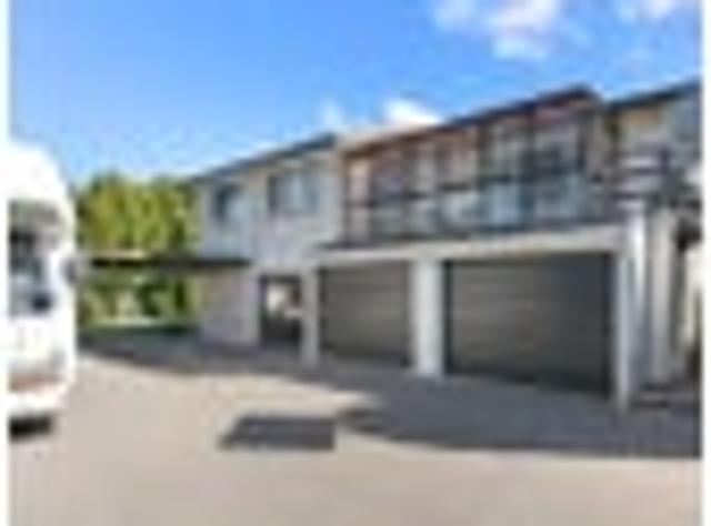 House for sale in Casebrook, Canterbury