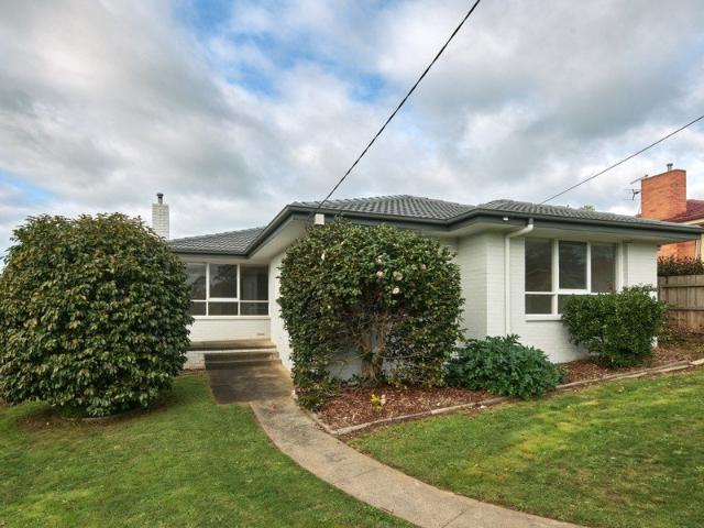 House for sale in Drouin, Victoria
