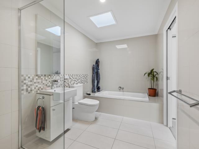Townhouse for sale in Thornbury, Melbourne