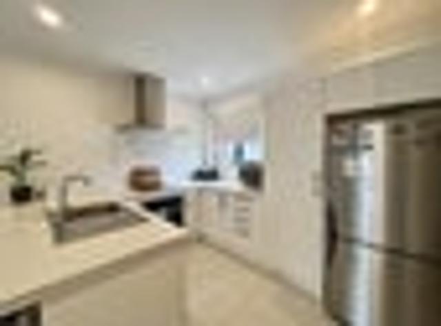 Townhouse for rent in Whenuapai, Upper Harbour