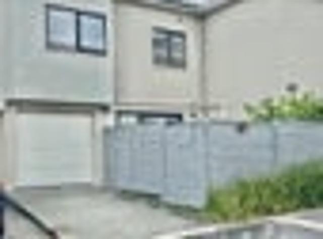 Townhouse for rent in Whenuapai Village, Upper Harbour