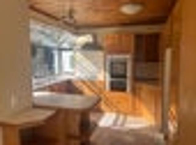 House for rent in Paremoremo