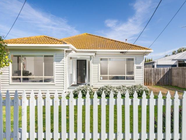 House for sale in North Shore, Geelong