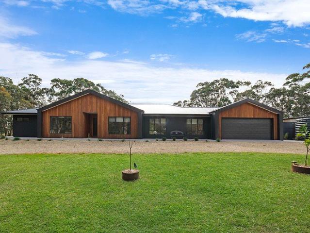 House for sale in Nirranda, Victoria