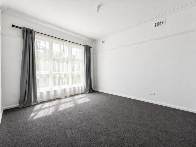 House for rent in Hadfield, Melbourne