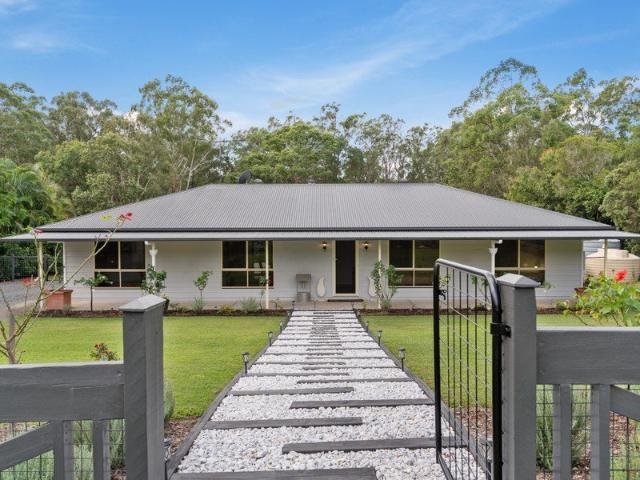 Cottage for sale in Toombul, Queensland