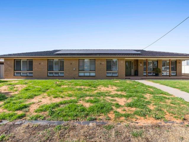 House for sale in Leeton, Leeton Shire Council