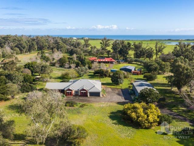 House for sale in Stratham, Shire Of Capel